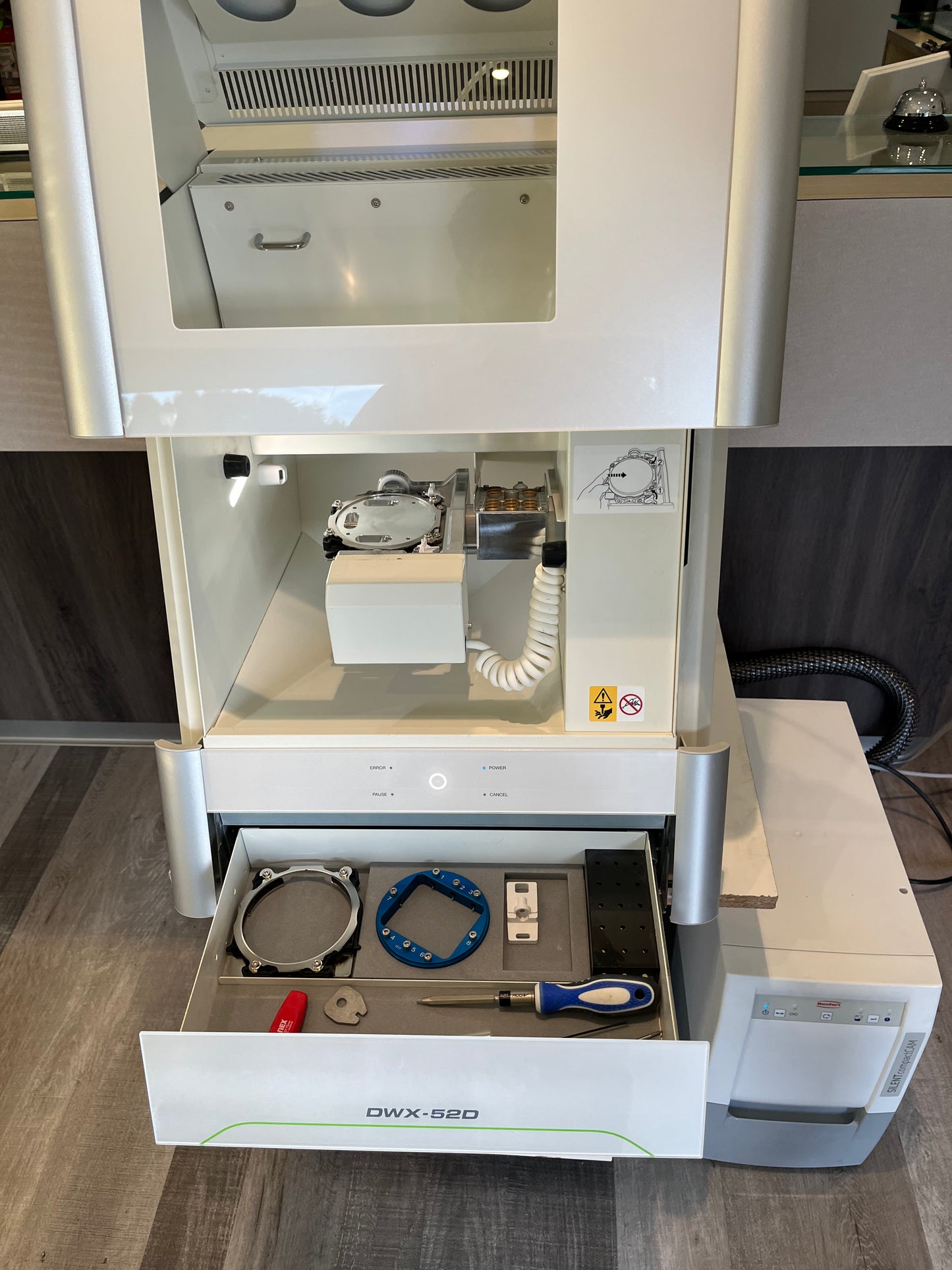 Roland DWX-52D CAD/CAM para laboratorio dental 2020
