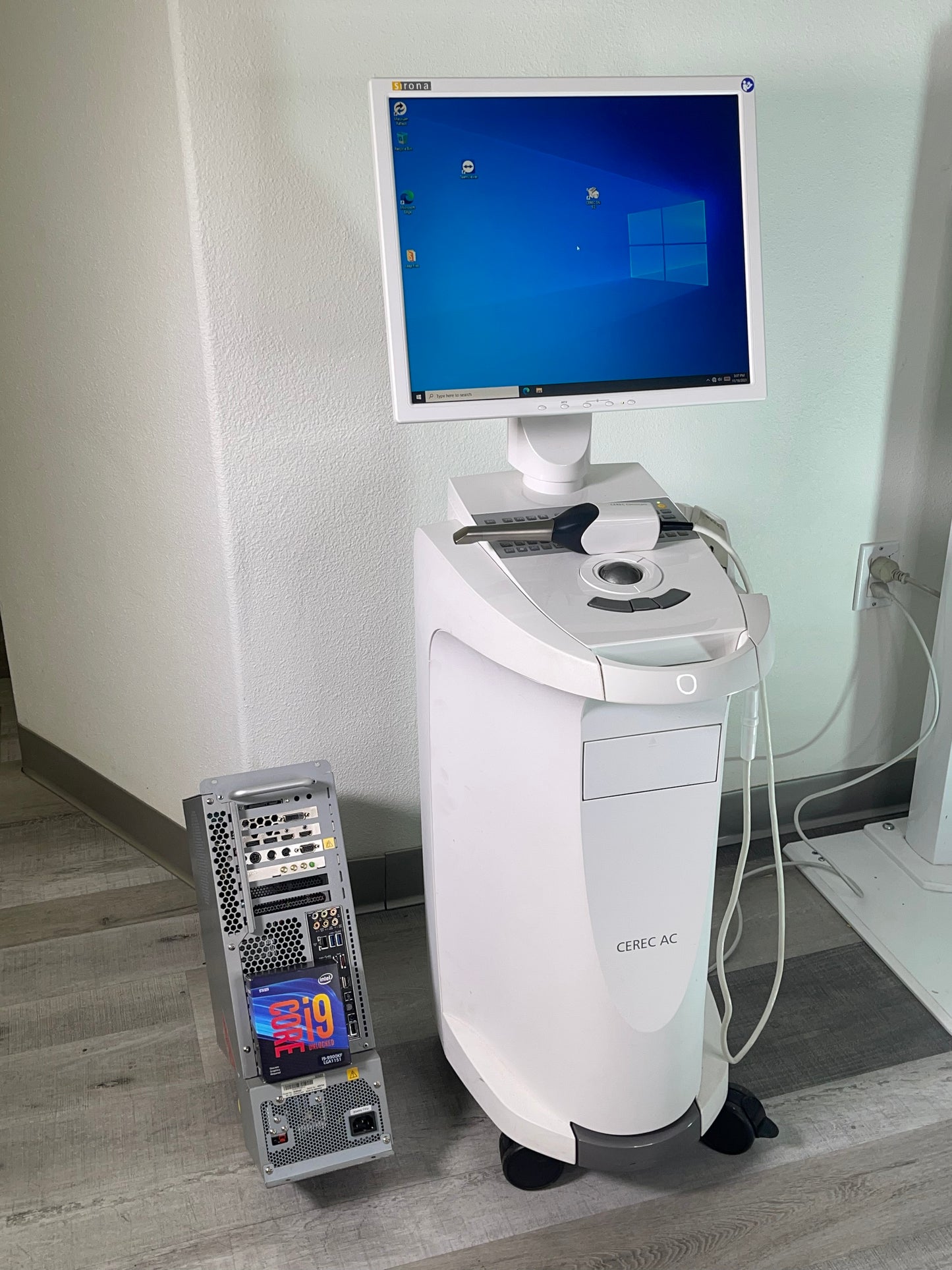 CEREC Omnicam 5.2 PC to upgrade (intel i9) (PC ONLY) 64GB ram